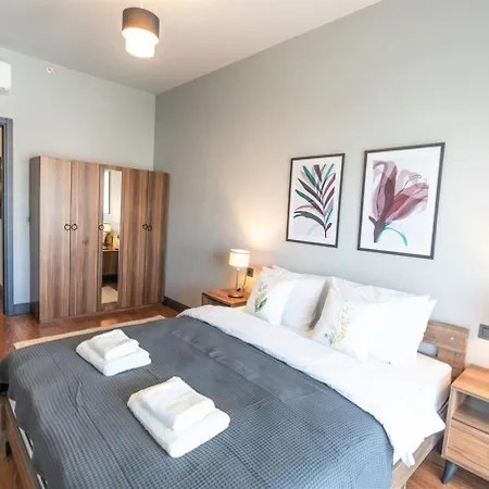 Family-friendly Near Taksim Square Apartment