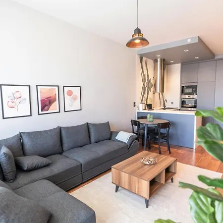 Family-friendly Near Taksim Square Apartment